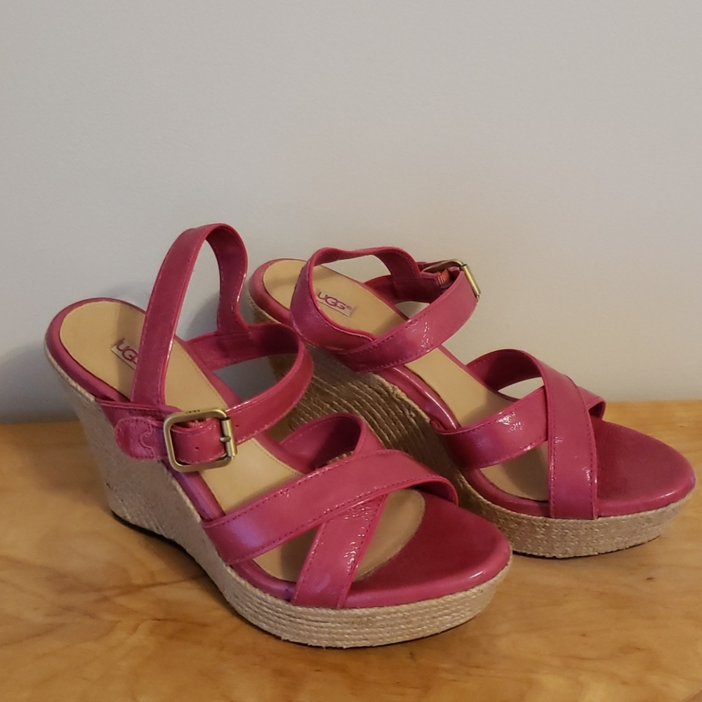 NWOT UGG Jackilyn Platform Wedge Sandal Size 9 - Picture 3 of 5